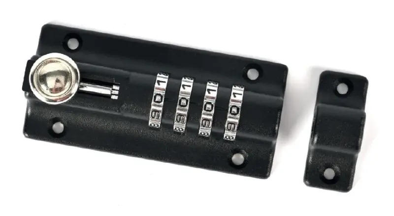 Kódová petlice, zástrč 100