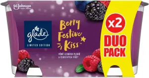 Glade svíčka vonná Berry Festive Kiss, 2× 112 g