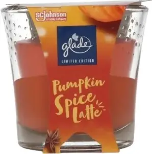 Glade svíčka vonná Maxi Pumpkin Spice Latte, 204 g