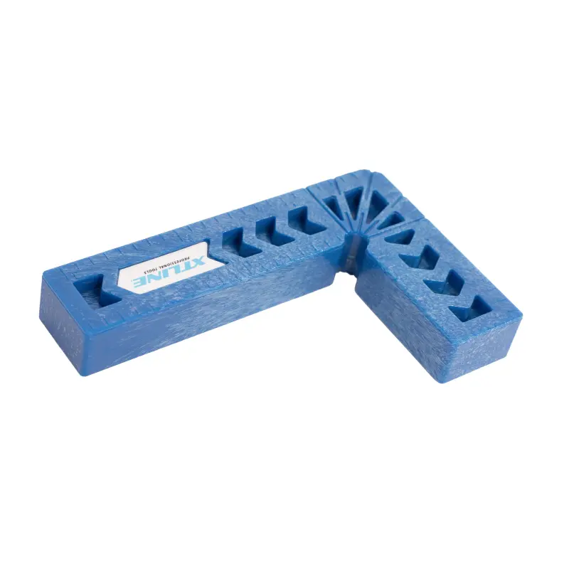 XTLINE Úhelník montážní plastový | 80x50 mm, bal. 4 ks XTLINE Úhelník montážní plastový | 80x50 mm, bal. 4 ks