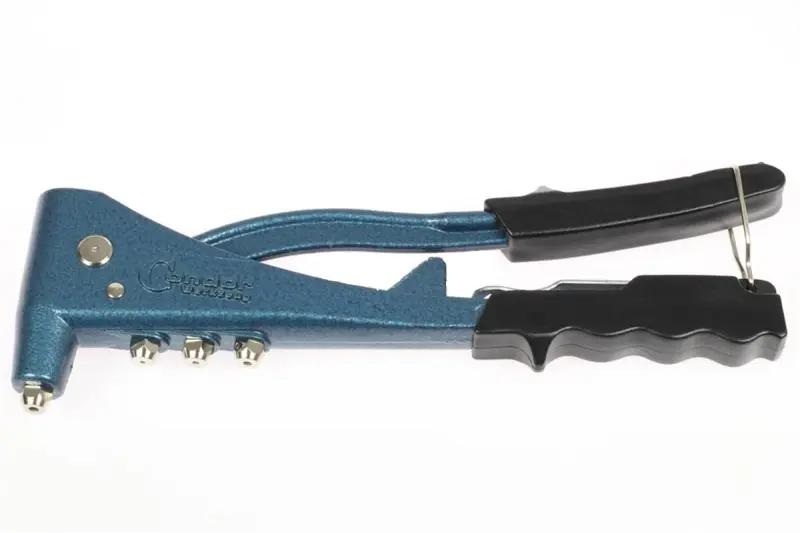 Kleště nýtovací + 4 nástavce 2.4-4.8mm Kleště nýtovací + 4 nástavce 2.4-4.8mm