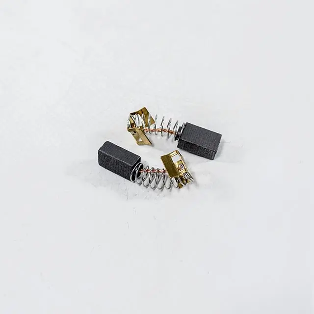 Uhlíky pro el. mečovou pilu XT106390, pár