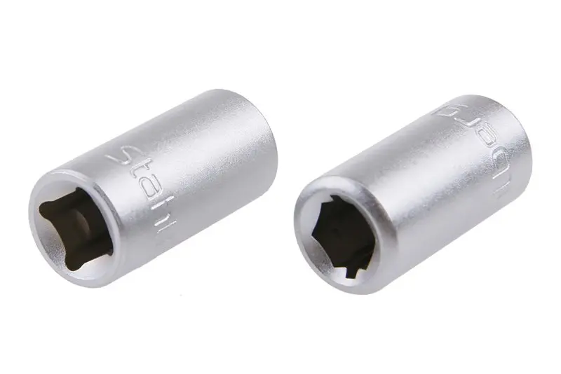 Adaptér STAHLBERG ráčna 1/4" - bit 1/4" Adaptér STAHLBERG ráčna 1/4" - bit 1/4"