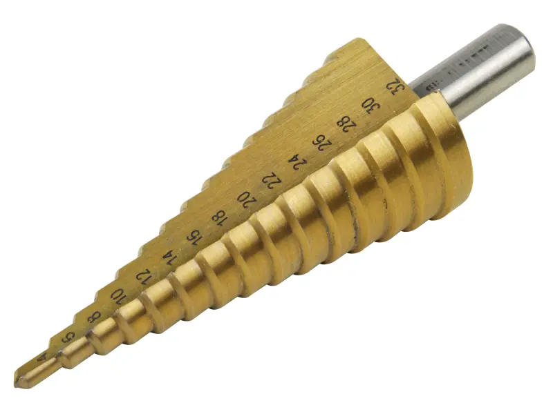 vrták stupňovitý, O 4-32mm/po 2mm, HSS