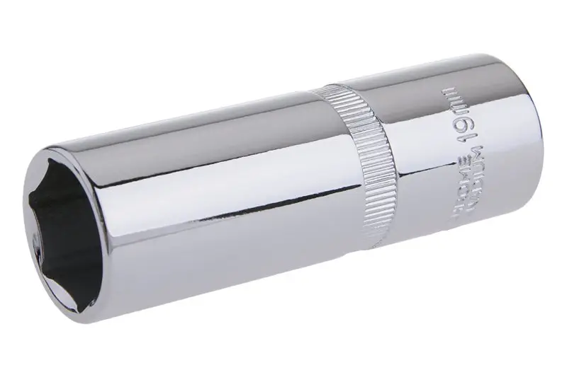 Hlavice FESTA prodloužená 1/2" CrV 19 x 70mm Hlavice FESTA prodloužená 1/2" CrV 19 x 70mm