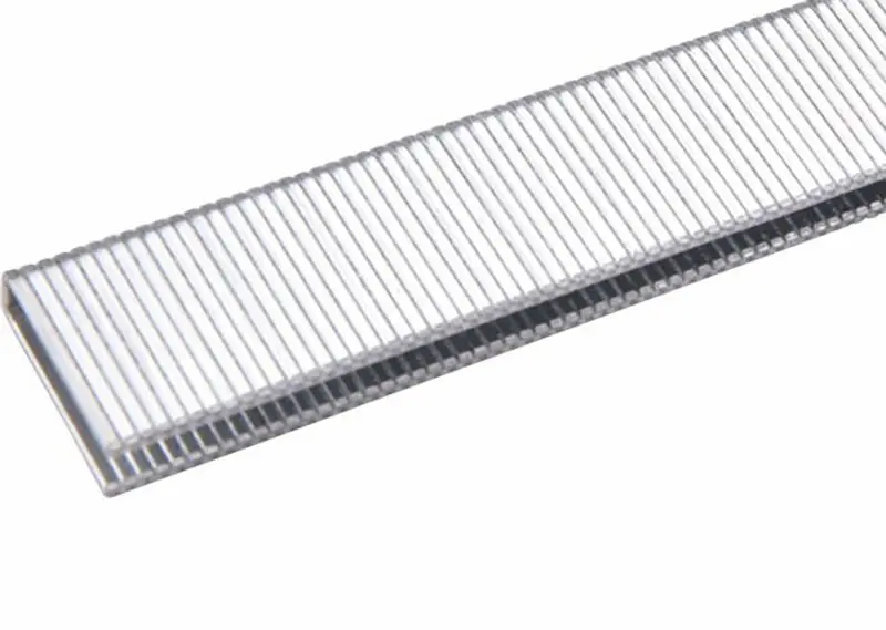 Spony nastřelovací 19mm 5.7x1.2x1mm 3000ks Spony nastřelovací 19mm 5.7x1.2x1mm 3000ks