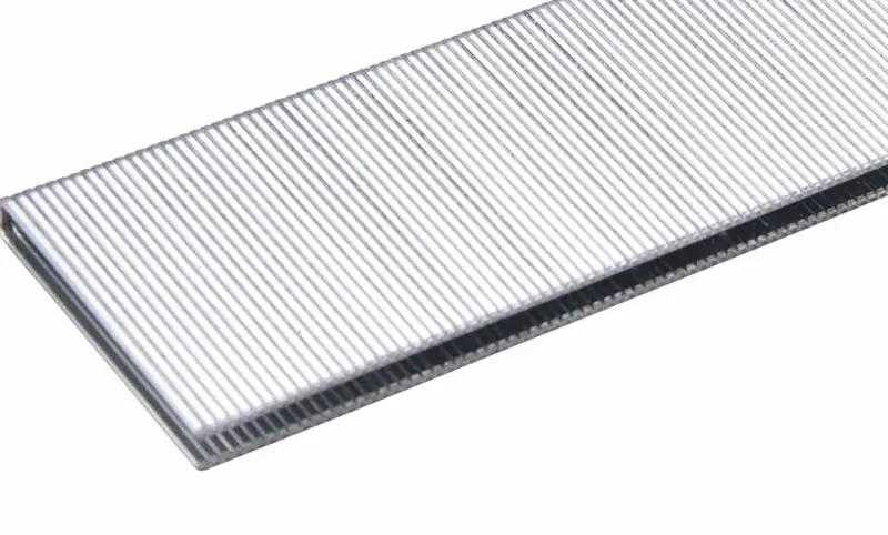 Spony nastřelovací 40mm 5.7x1.2x1mm 3000ks Spony nastřelovací 40mm 5.7x1.2x1mm 3000ks