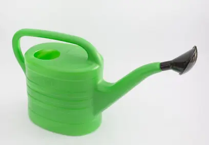 Konev plastová 15l s kropítkem