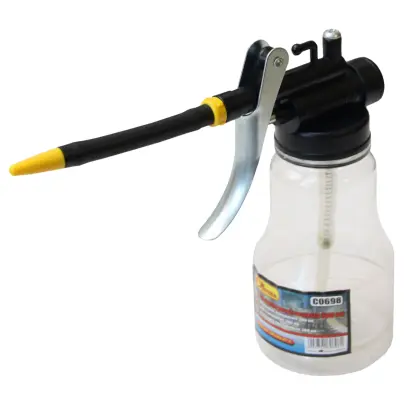 Olejnička plastová 250 ml