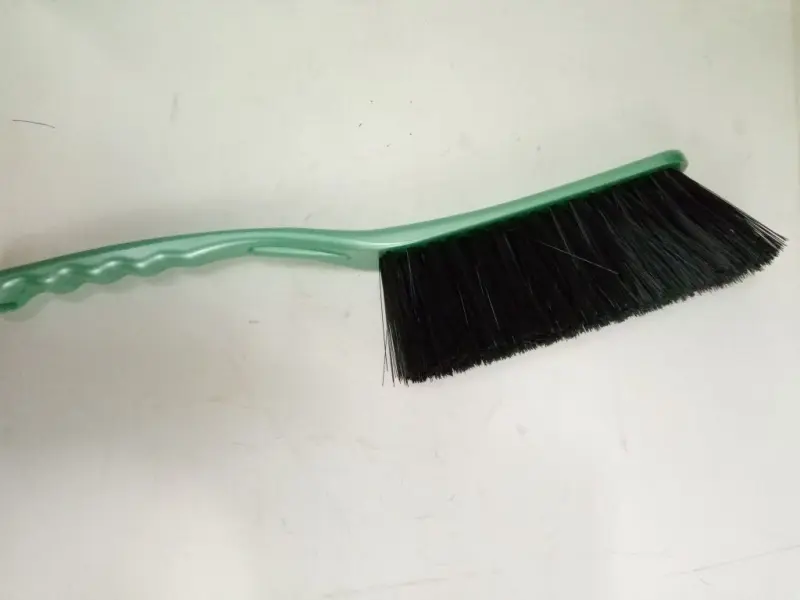 Smetáček ruční plastový LF2826