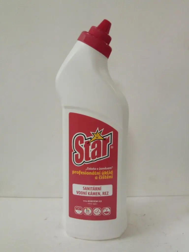 STAR sanitár na vodní kámen 750ml