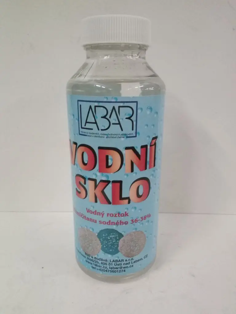 Vodní sklo 650g