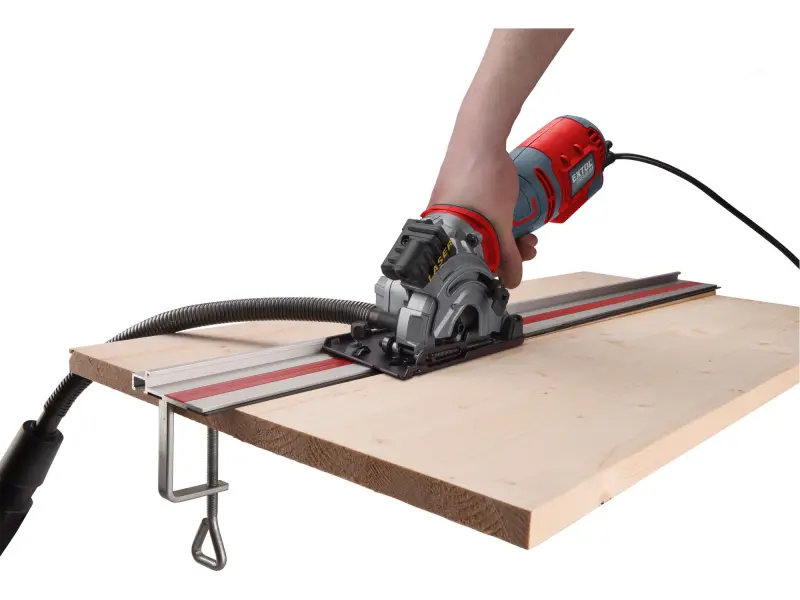 pila kotoučová/řezačka s laserem, zanořovací, 89mm, 705W