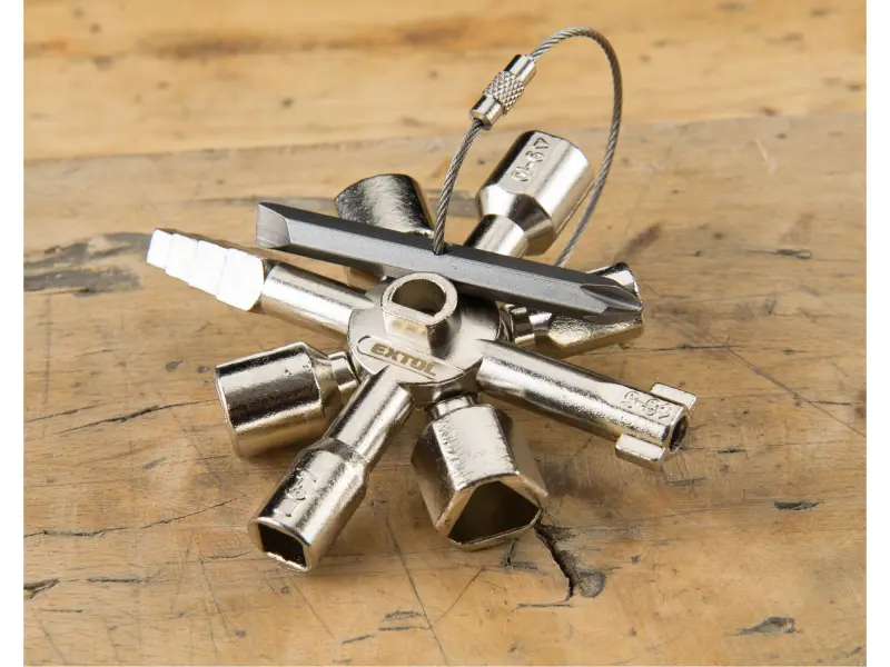 klíč multifunkční, 15funkcí, k rozvodným skříním