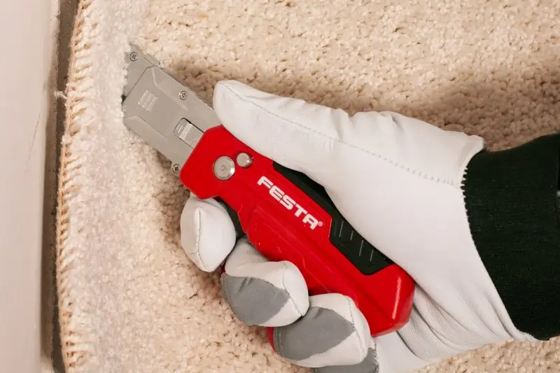 Nůž zavírací FESTA se škrabkou 2v1