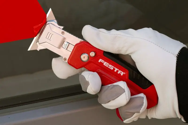 Nůž zavírací FESTA se škrabkou 2v1