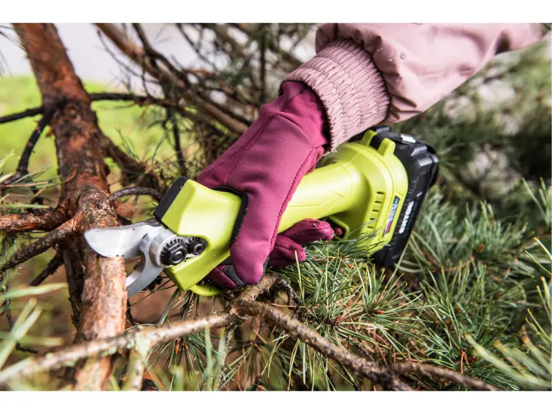 nůžky zahradnické aku, BRUSHLESS, 20V Li-ion, 2Ah