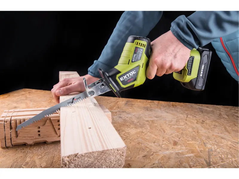 pila ocaska jednoruční aku, BRUSHLESS, 20V Li-ion, 2Ah