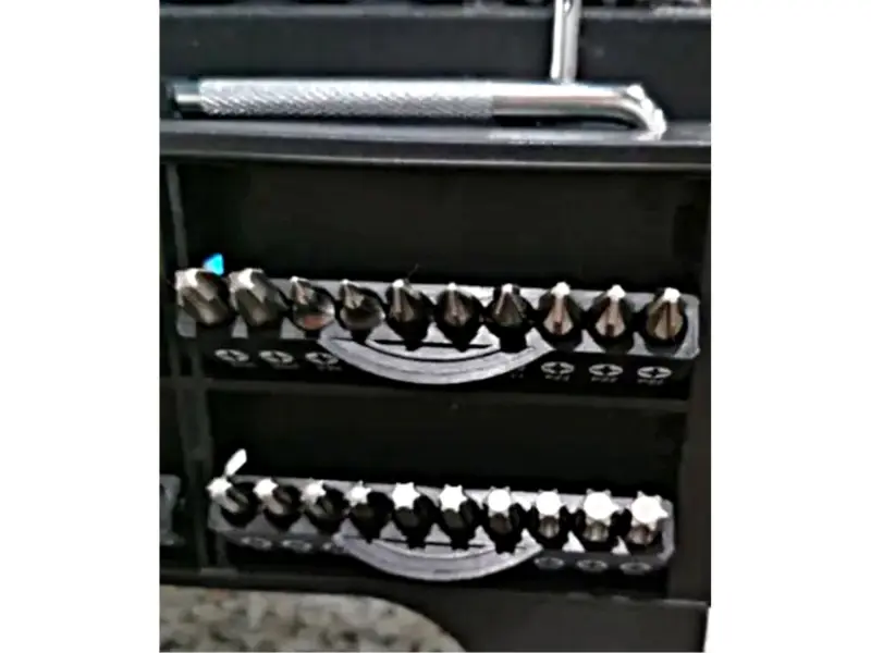 Šroubováky a hroty, sada 100ks, CrV.