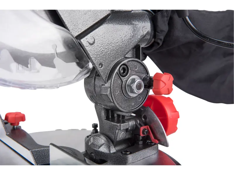 Pila pokosová, 1400W, 210mm