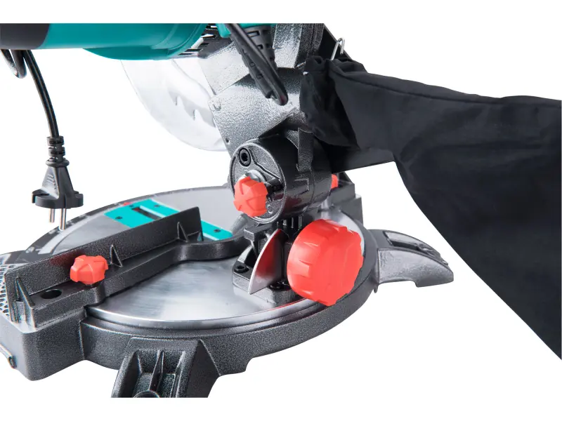 Pila pokosová, 1400W, 210mm