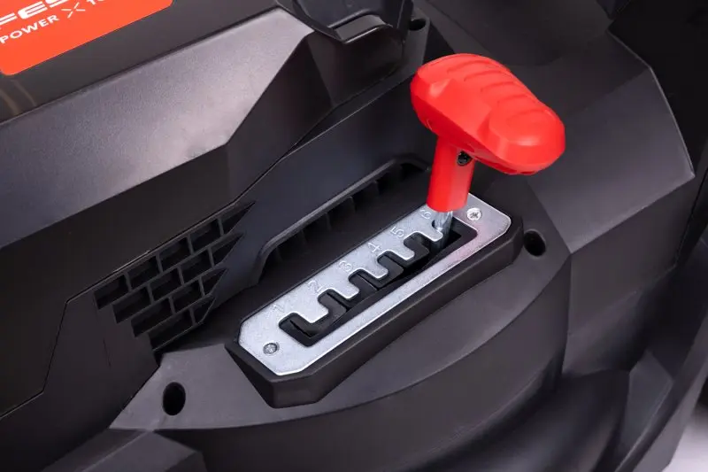 Sekačka na trávu AKU FESTA  Brushless 2x20V 40cm, 45l  SHARE 20V bez baterií a nabíječky