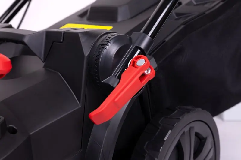 Sekačka na trávu AKU FESTA  Brushless 2x20V 40cm, 45l  SHARE 20V bez baterií a nabíječky