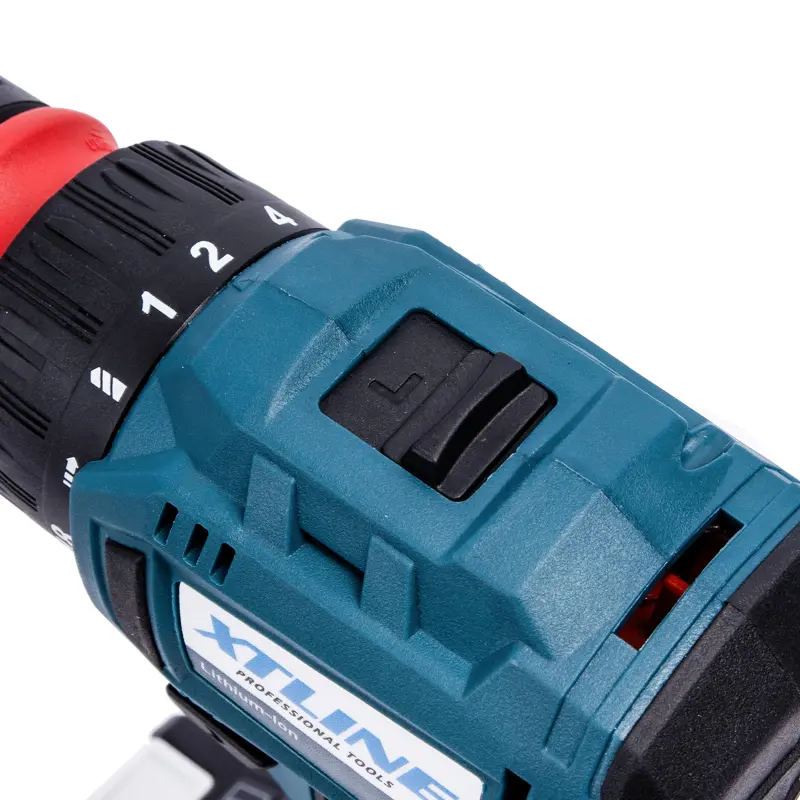 XTLINE Aku vrtačka 2v1 bezuhlíková 18 V, 45 Nm + baterie 2.0 Ah + nabíječka 2.4 A + box