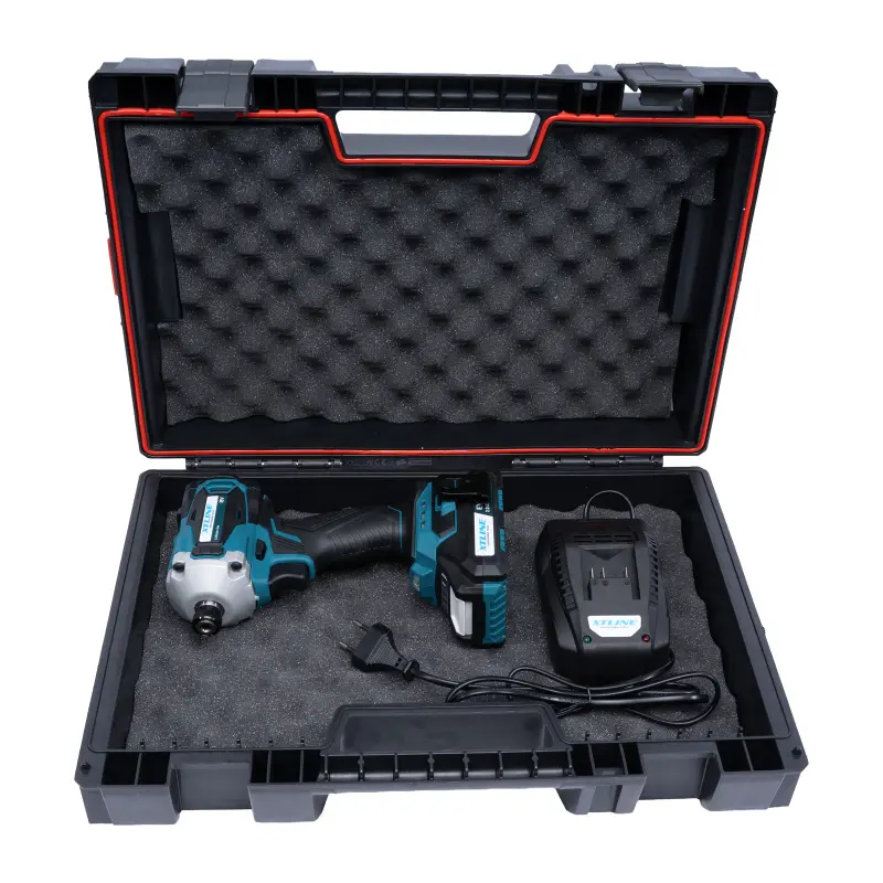 XTLINE Aku rázový utahovák na bity bezuhlíkový 18 V, 1/4“, 230 Nm + baterie 2.0 Ah + nabíječka 2.4 A + box