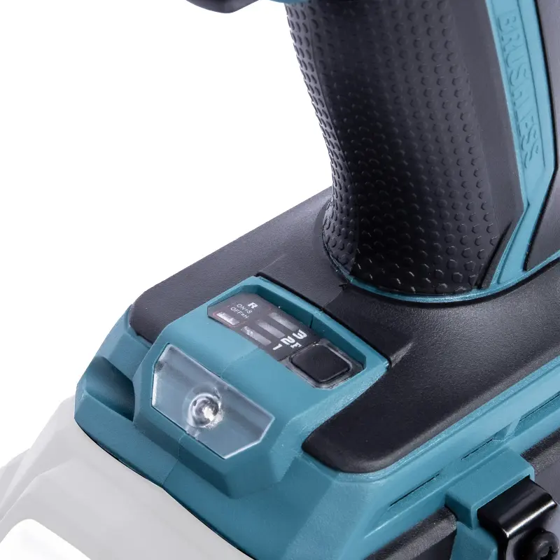 Aku rázový utahovák na 1/2