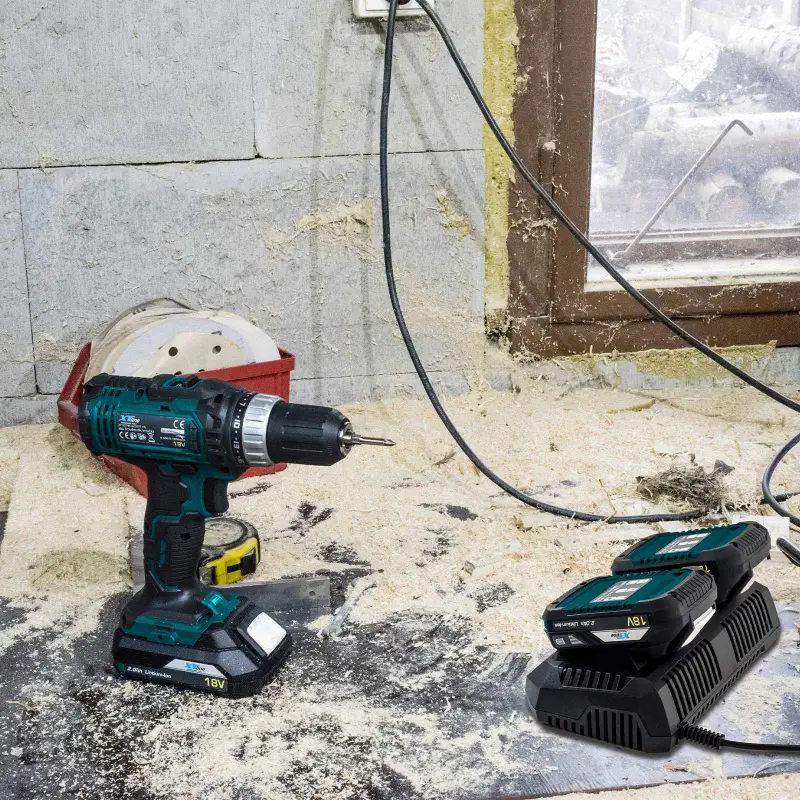 Nabíječka baterie Li-Ion 2x18 V, 3.0 A