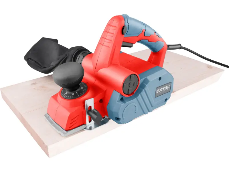 hoblík elektrický, 900W, polodrážka 24mm