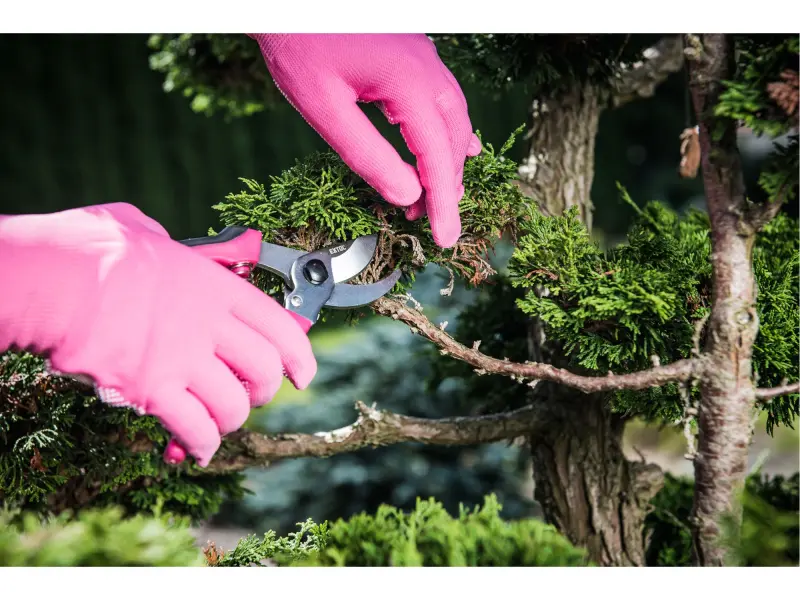 rukavice z polyesteru s PVC terčíky na dlani, velikost 7