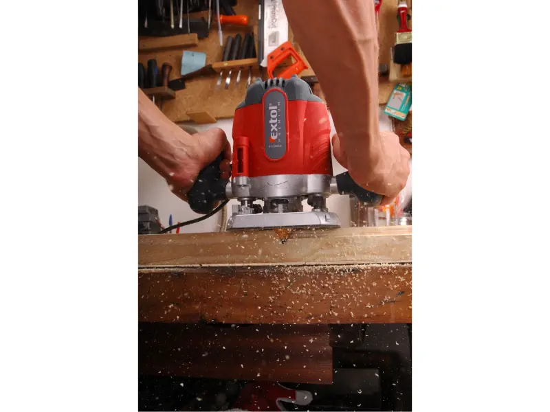 frézka horní, 1200W