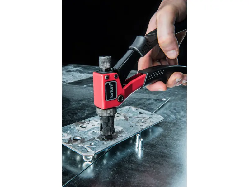 kleště nýtovací pro nýtovací matice, M3-M6, 200 mm