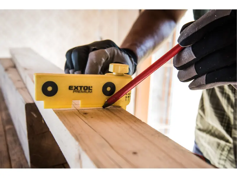 pokosová nastavitelná řezací šablona, s magnety