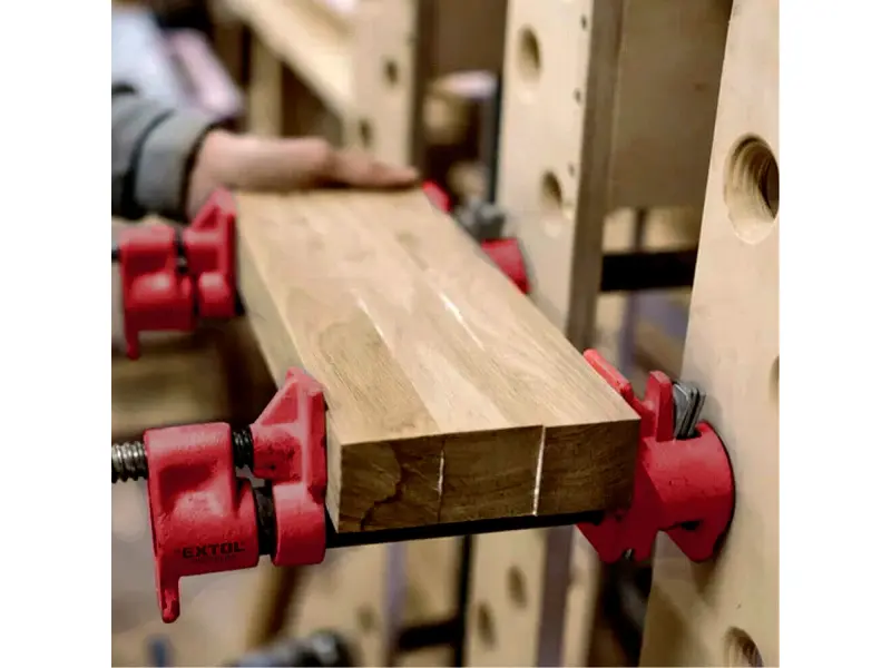 svěrka trubková nastavitelná, pro průměr trubky 3/4