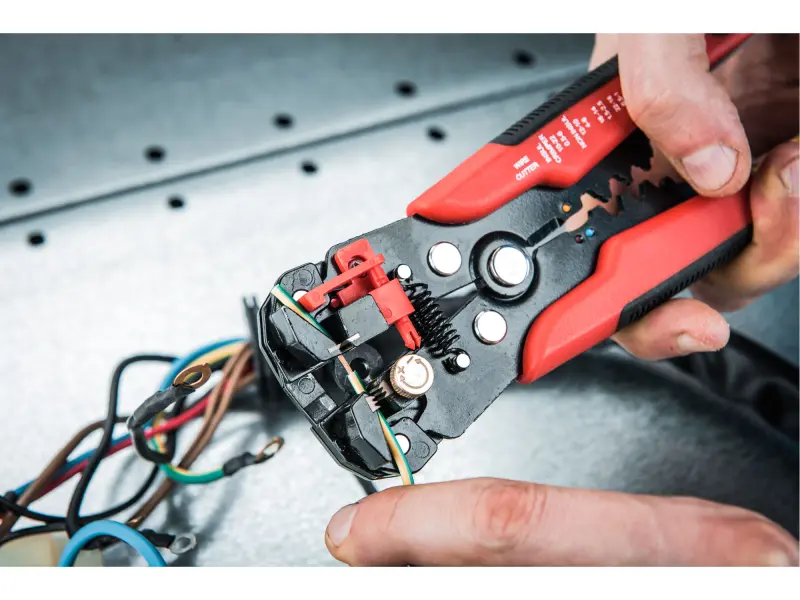 kleště odizolovací/krimpovací automatické, 210mm/0,2-6mm2