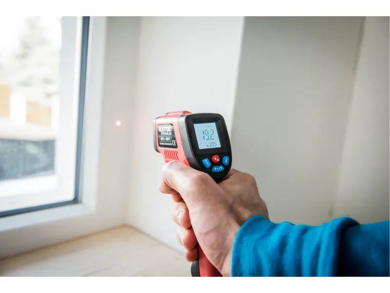 teploměr bezkontaktní IR průmyslový