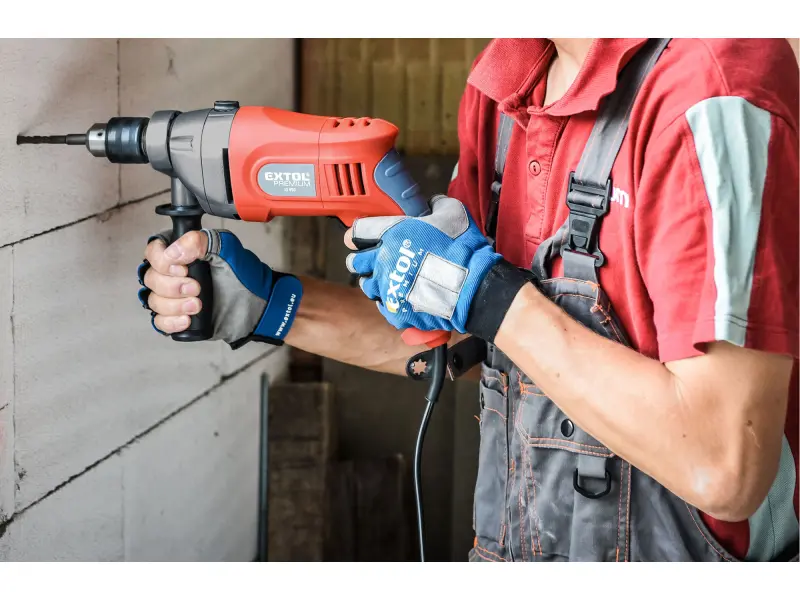 vrtačka s příklepem, 850W