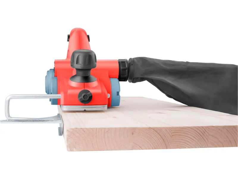 hoblík elektrický, 710W