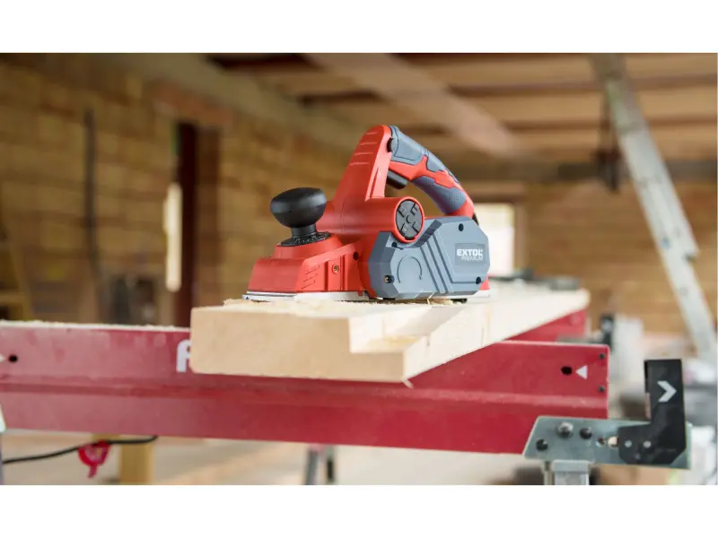 hoblík elektrický, 110mm, 1000W