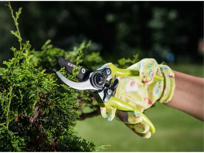 nůžky zahradnické HEAVY DUTY, 210mm