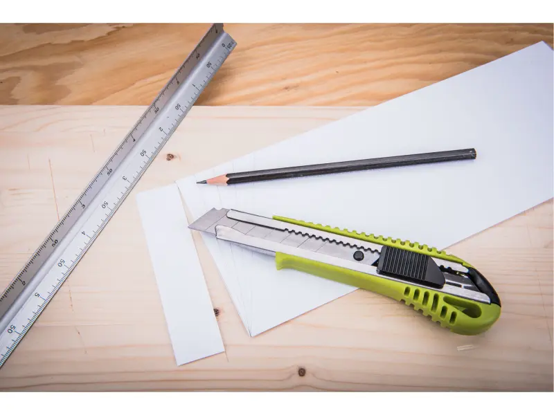 nůž ulamovací s kovovou výztuhou, 18mm Auto-lock