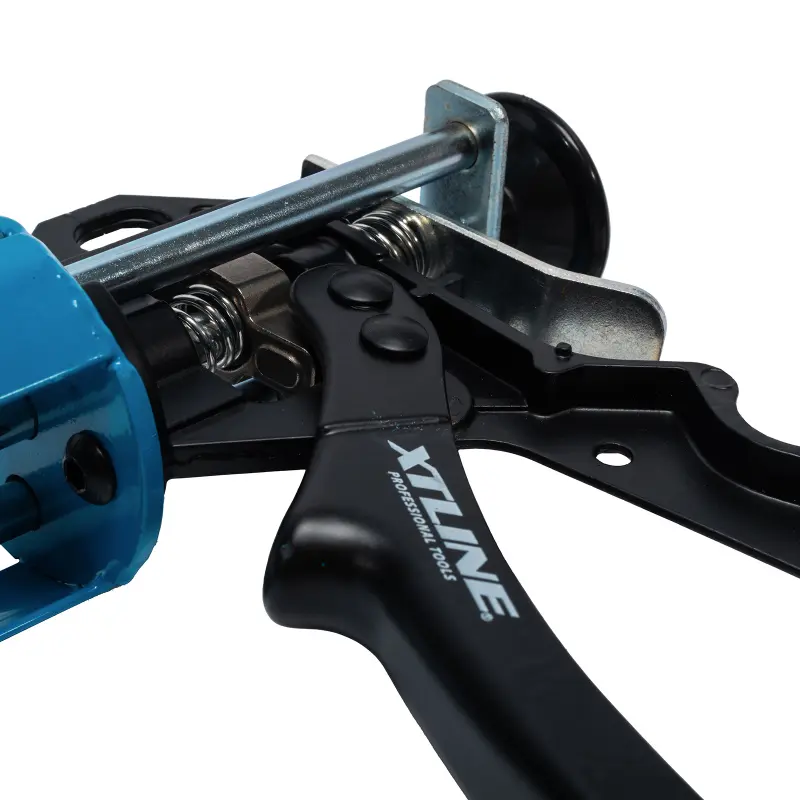 Pistole na tmel a chemické malty 300 ml