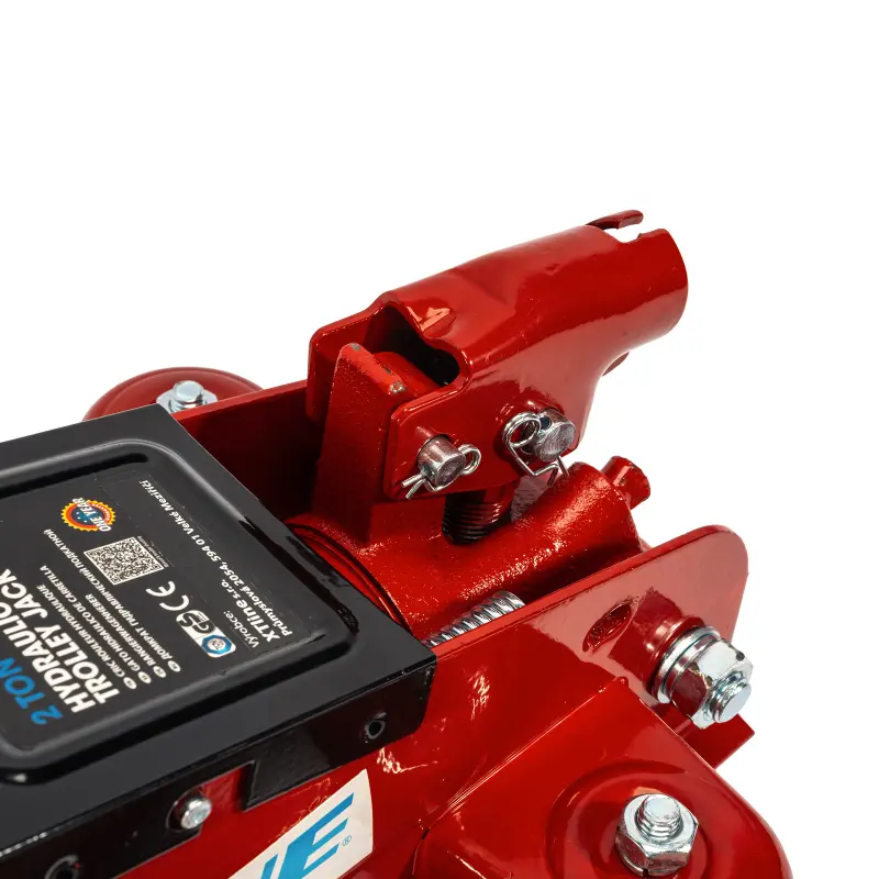 Hydraulický zvedák pojízdný 2 t + kufr