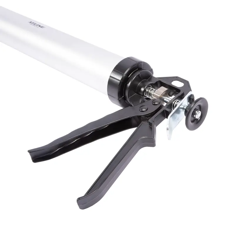 Pistole na tmel hliníková | 600 ml