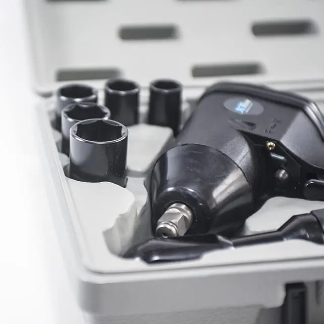 Pneumatický utahovák 1/2