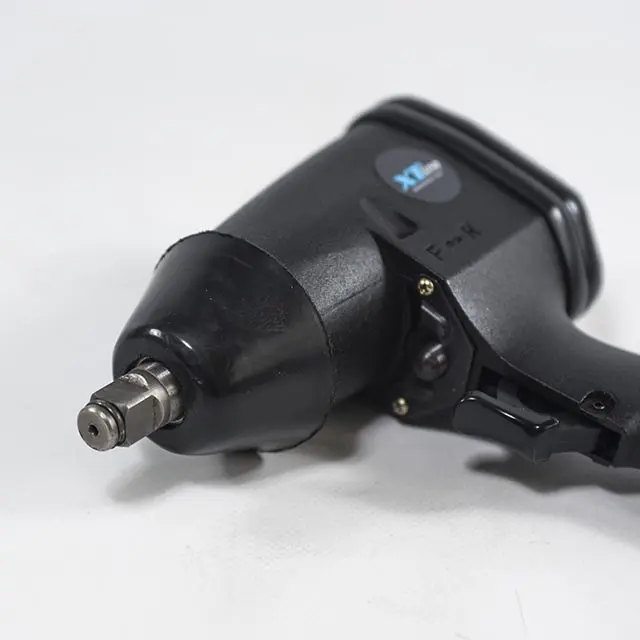 Pneumatický utahovák 1/2