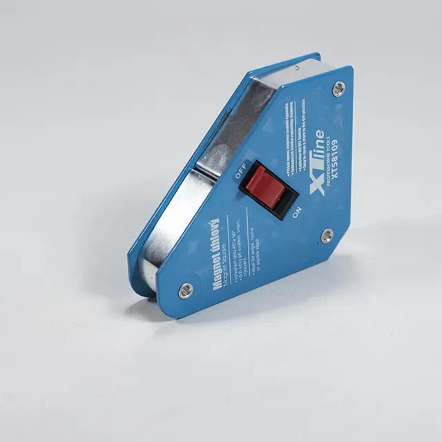 Magnet úhlový s vypínačem | 34 kg / 130x152x28 mm